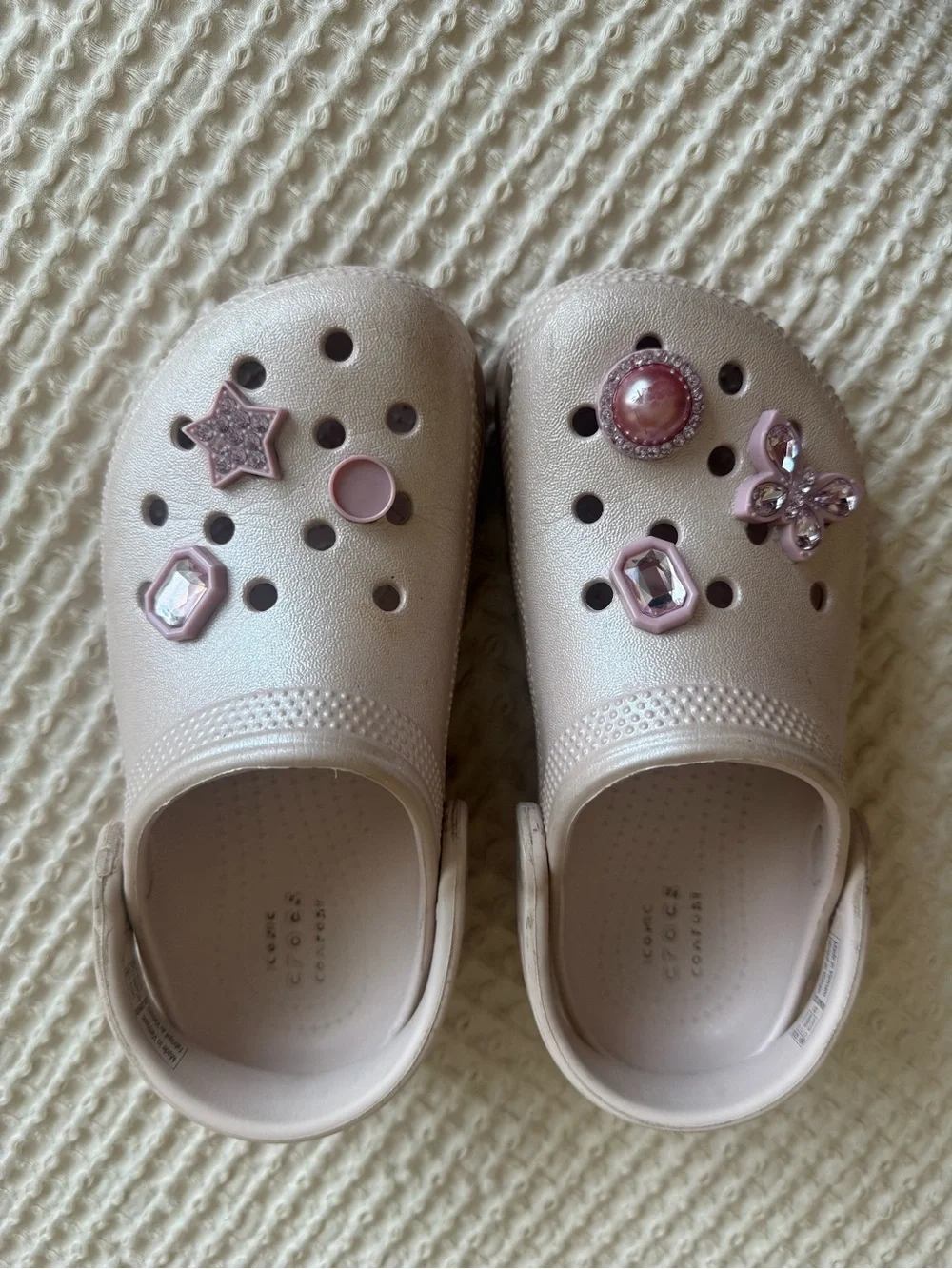 CROCS Girls' Light Pink Glitter Clog Sandals with Decorative Charms